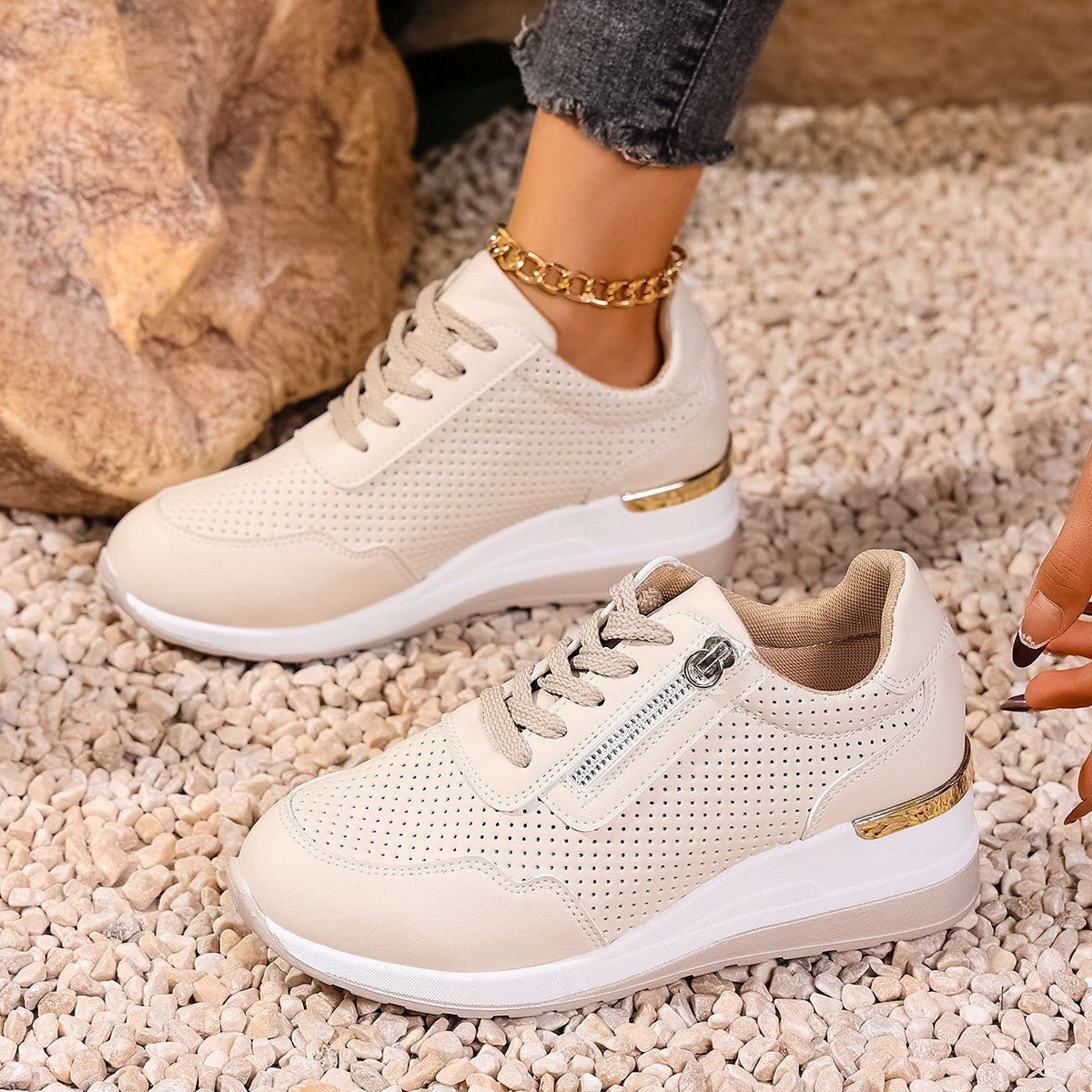 Casual Wedge Lace-Up Shoes