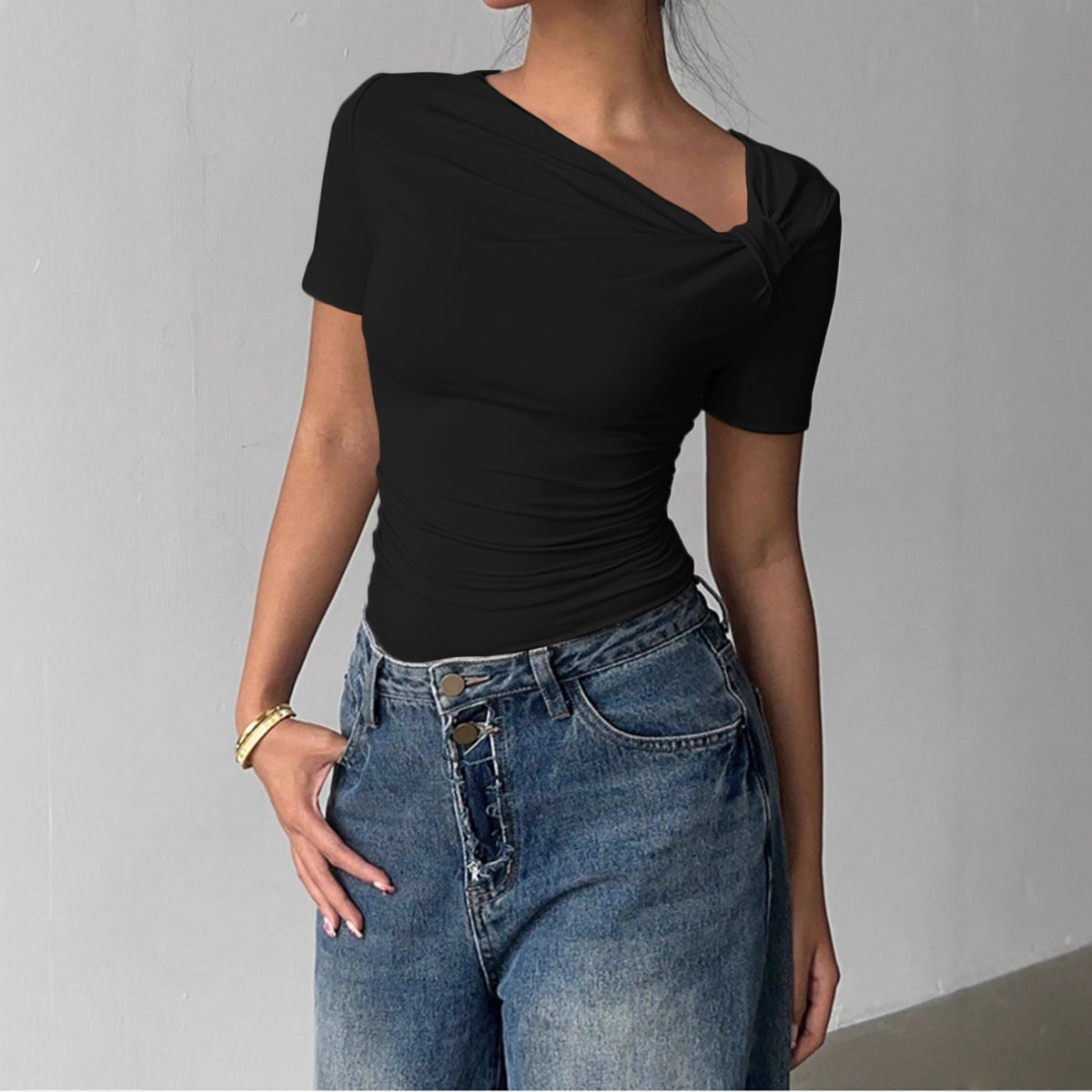 High-end Off-shoulder top